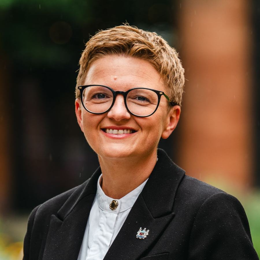 Profile image of Councillor Bev Craig wearing a white shirt with a black jacket